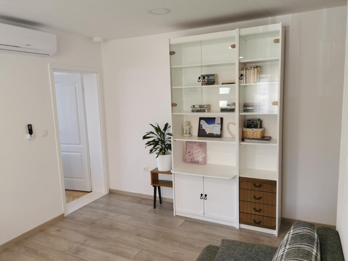 Apartman Adriatic Pavlinovic - Makarska Ngoại thất bức ảnh