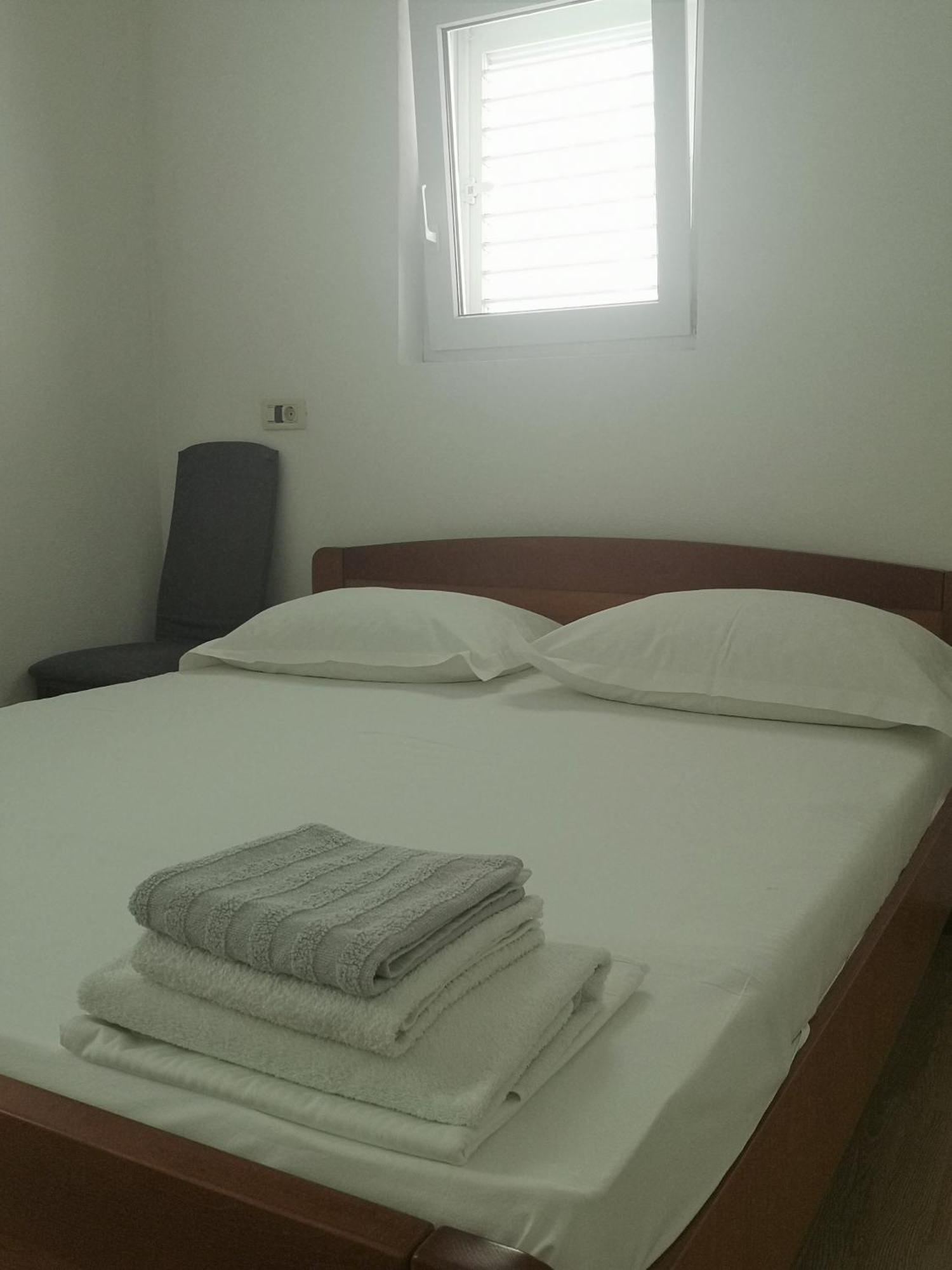 Apartman Adriatic Pavlinovic - Makarska Ngoại thất bức ảnh