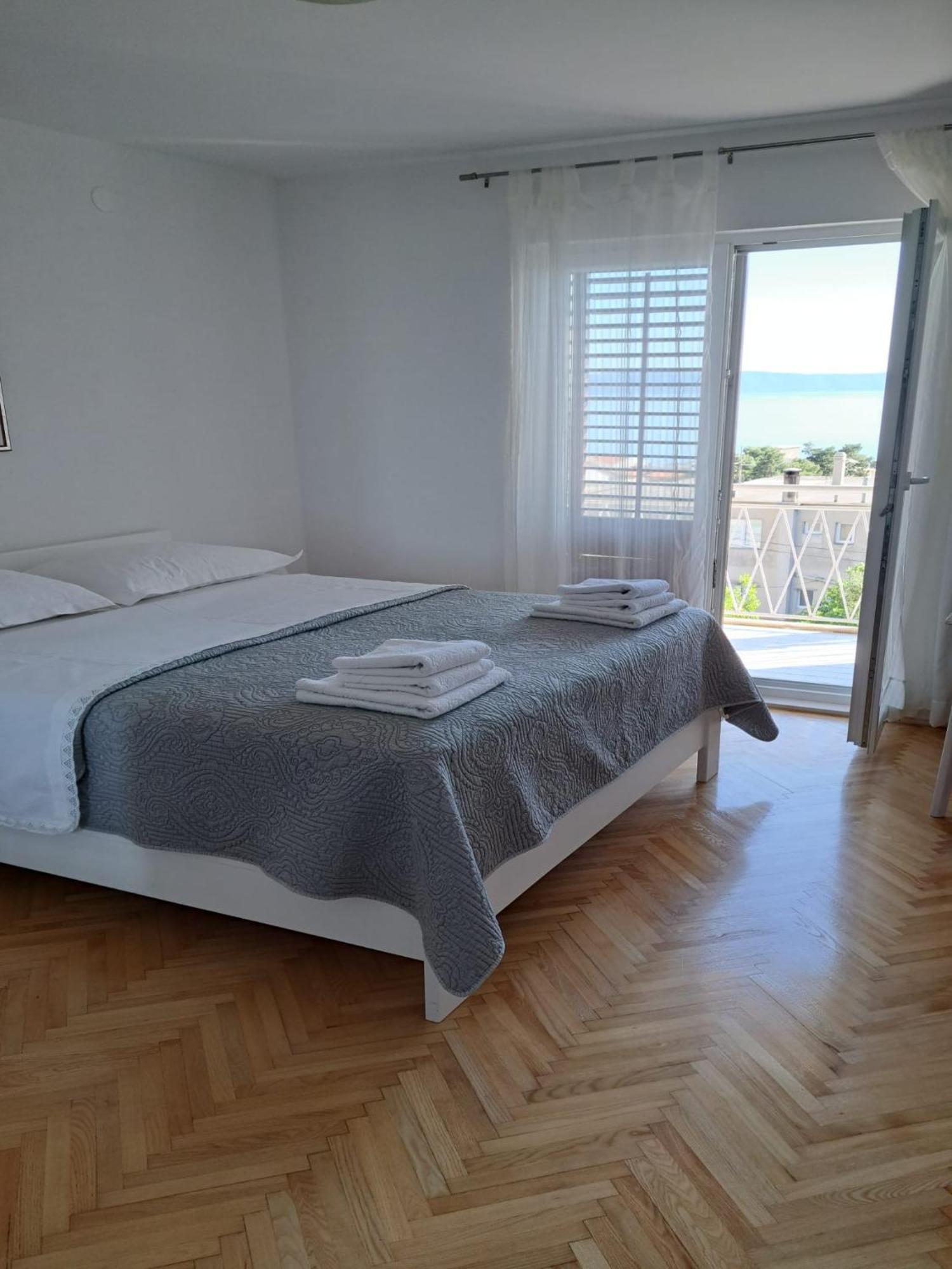 Apartman Adriatic Pavlinovic - Makarska Ngoại thất bức ảnh